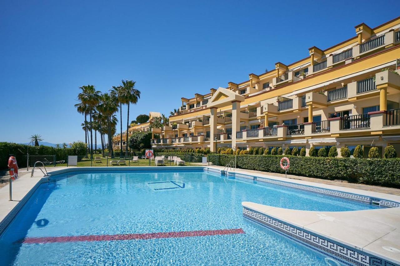 Oleholidays 225 Romana Playa Junto Al Mar Marbella Exterior photo